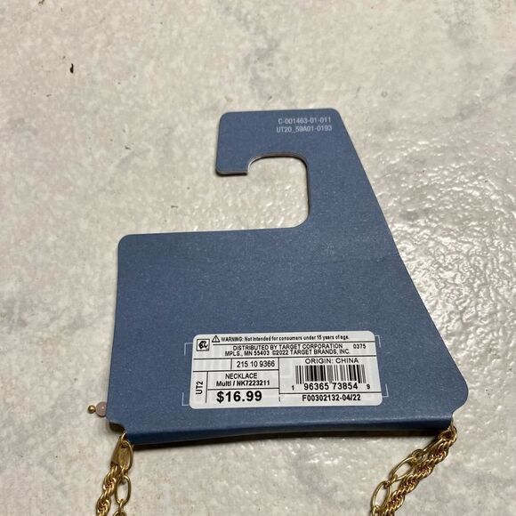 Universal Thread Necklace NWT - Picture 3 of 3